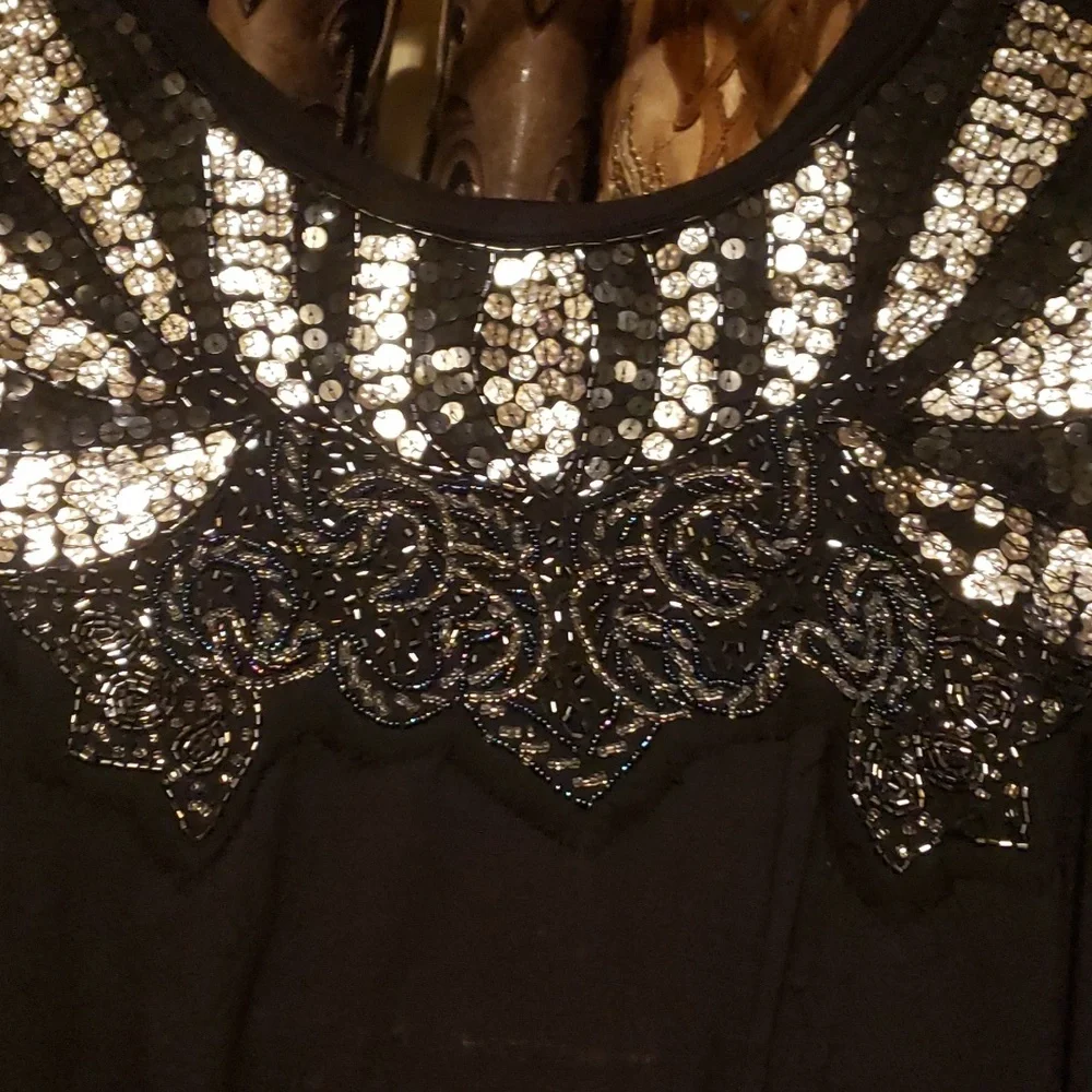 Sequin top - Picture 2 of 4